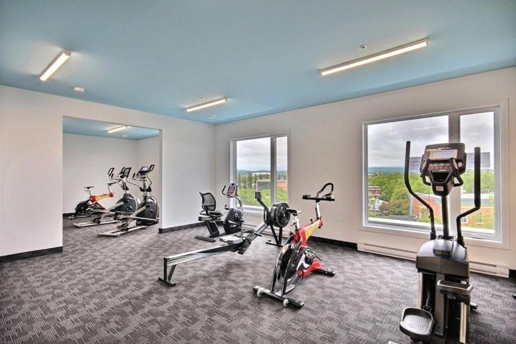 Charmant Loft - 20 Min A Pied Vieux-Quebec ! Buitenkant foto